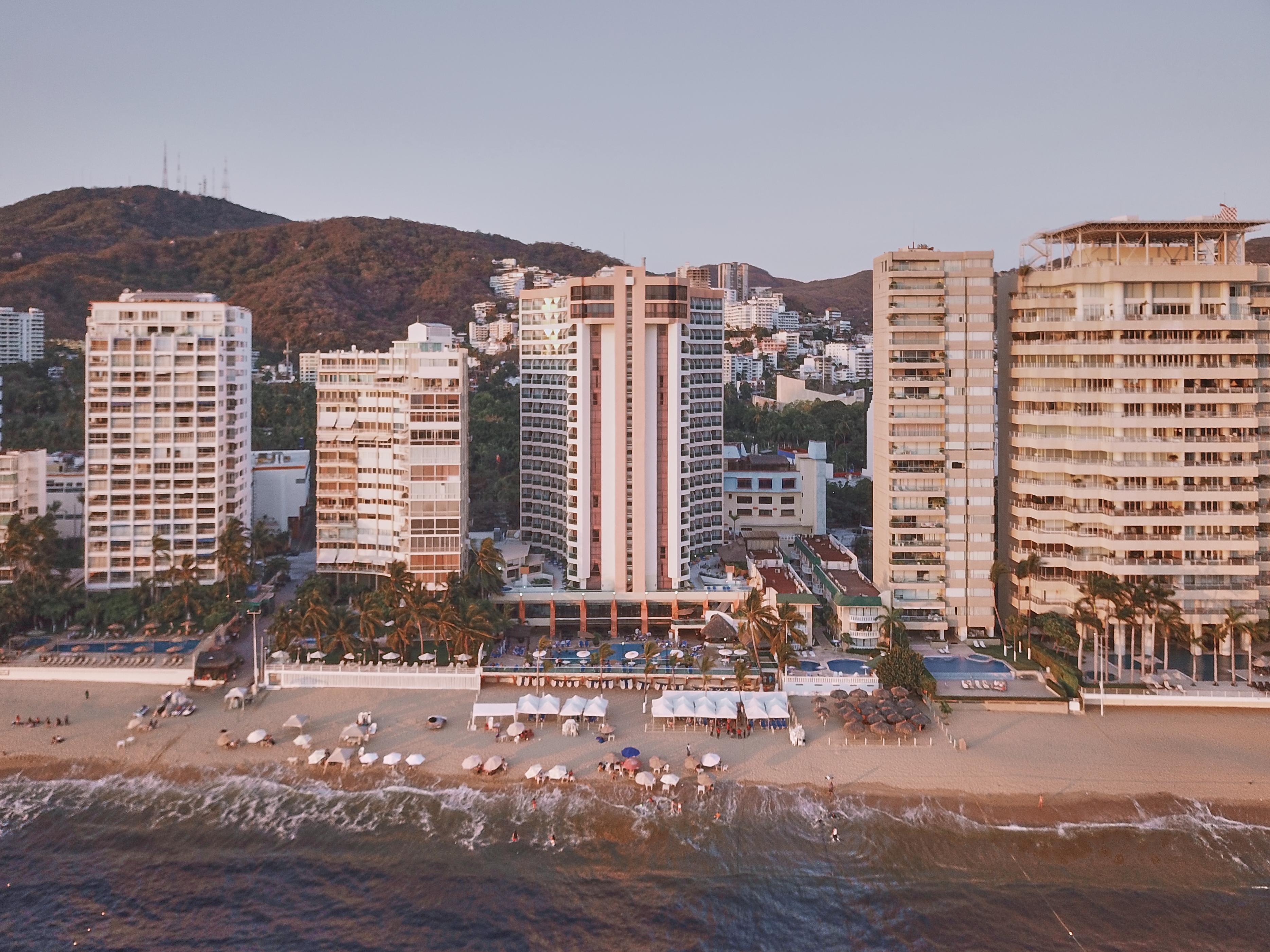 Copacabana Beach Hotel Acapulco Exterior photo